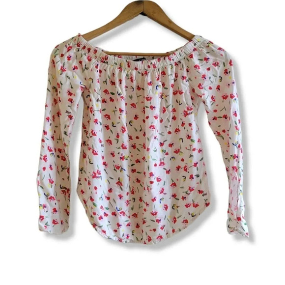 White Floral Off the Shoulder 3/4 sleeve - Picture 1 of 11